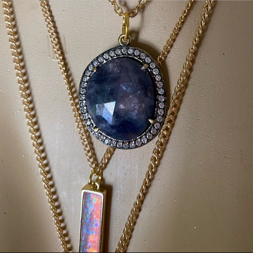 Laborite, opal, raw geode, golden snake necklace - Picture 6 of 8